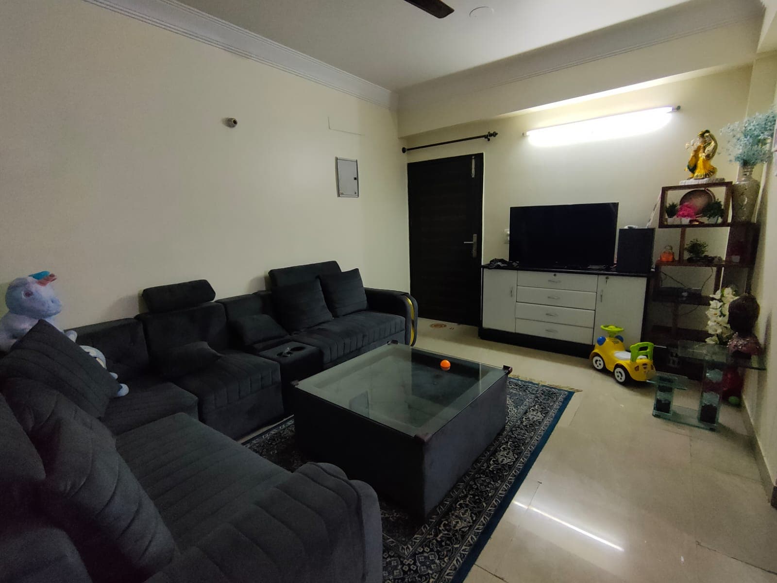 3BHK 8th Floor in Noida - View 3