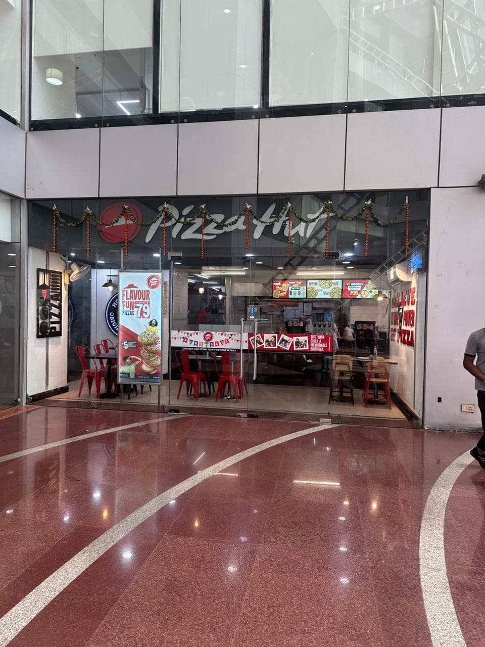 Mall  in जसोला, Sarita Vihar Tehsil, South East Delhi, Delhi, India - View 3