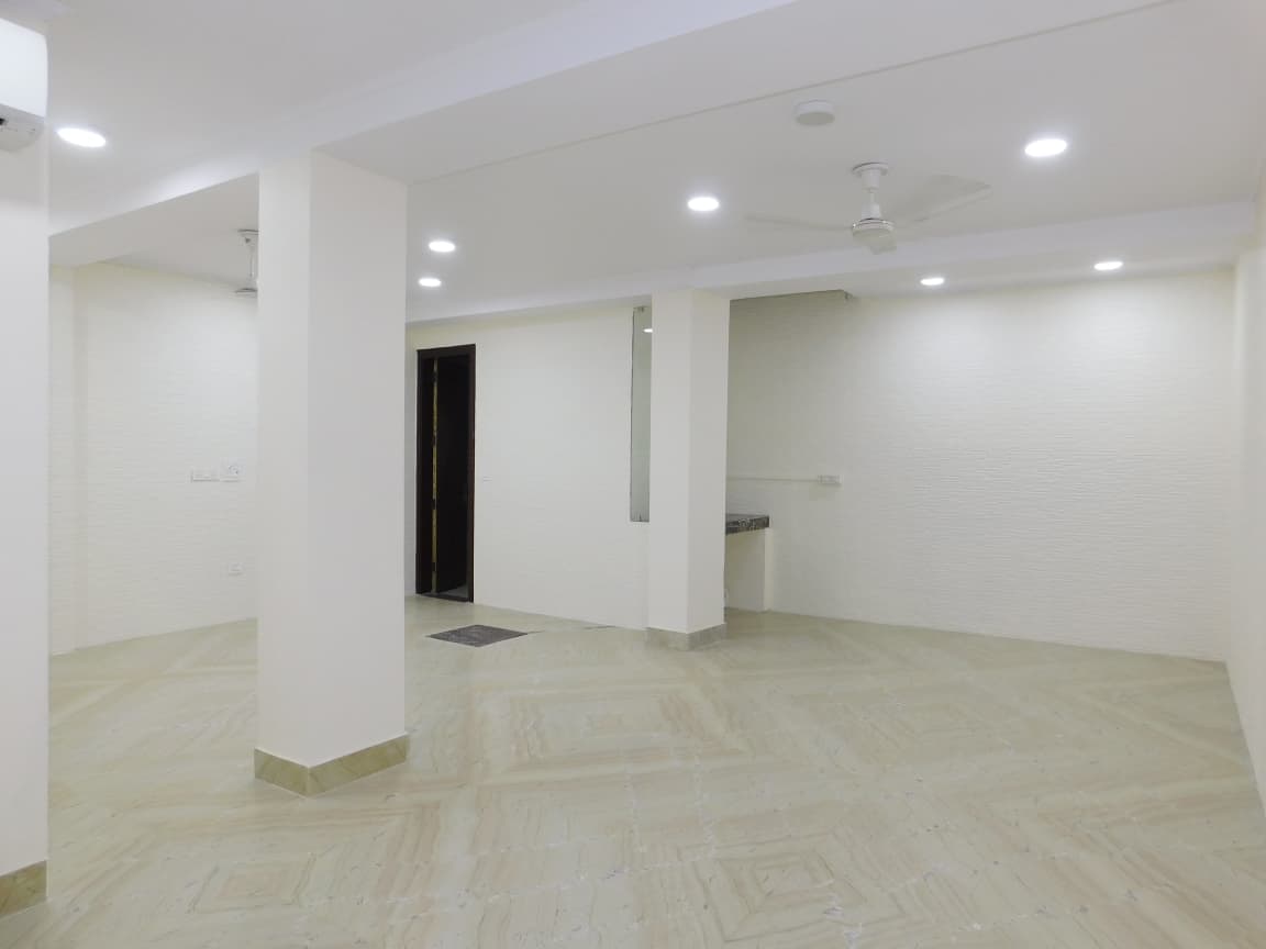 Basement in Jangpura Extension, लाजपत नगर, Defence Colony Tehsil, South East Delhi, Delhi, India - View 2