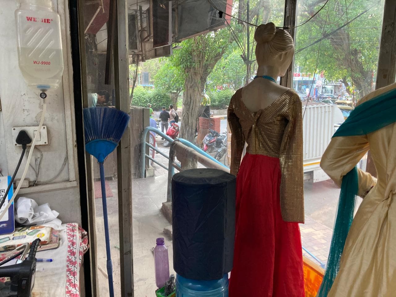Shop in Kalka ji ,delhi - View 3