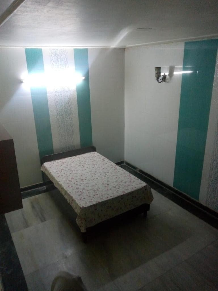 Apartment in Chitranjan Park , Block G-1363 - View 3
