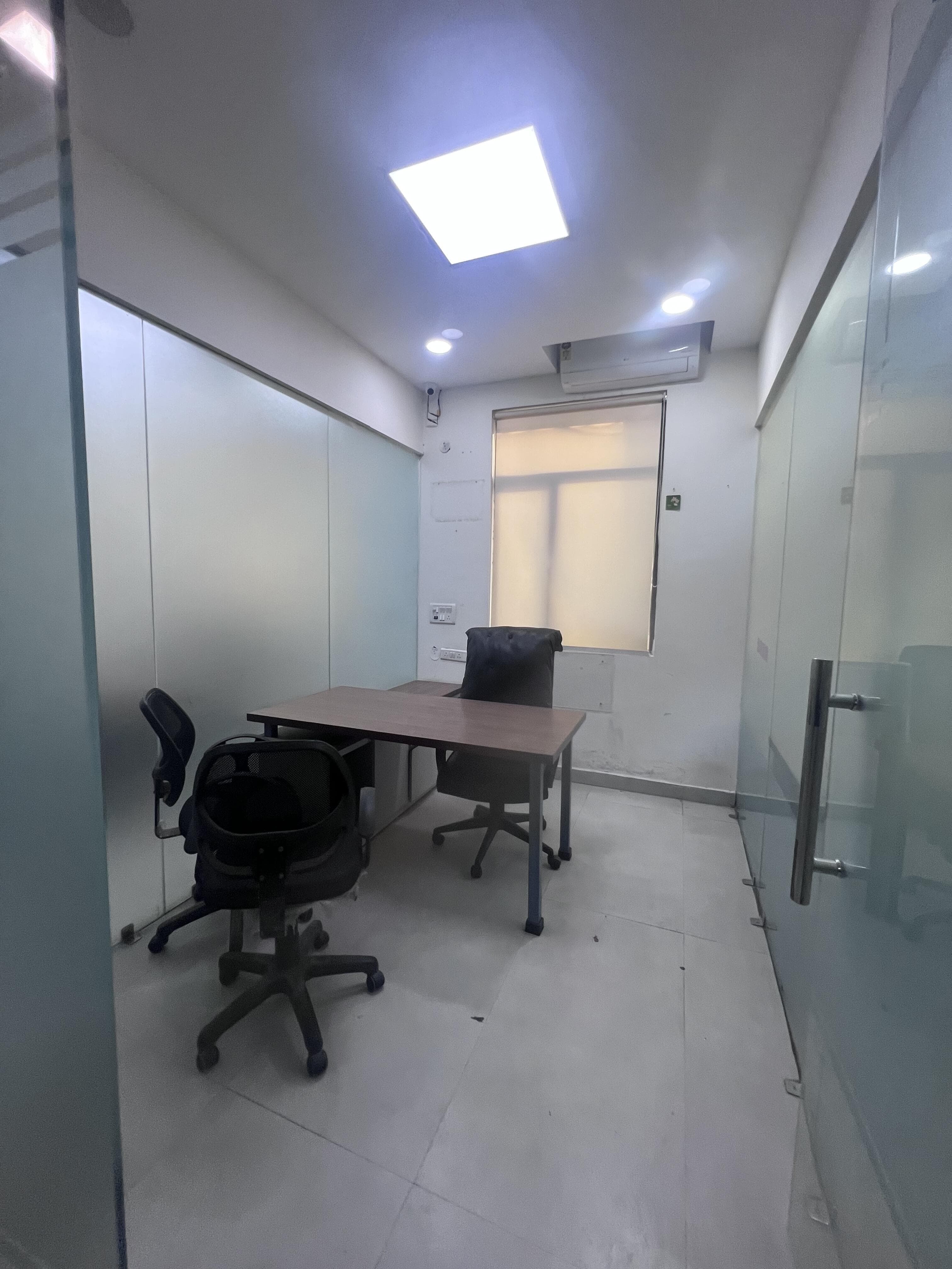 Building Commercial in Noida sector-6 - View 2