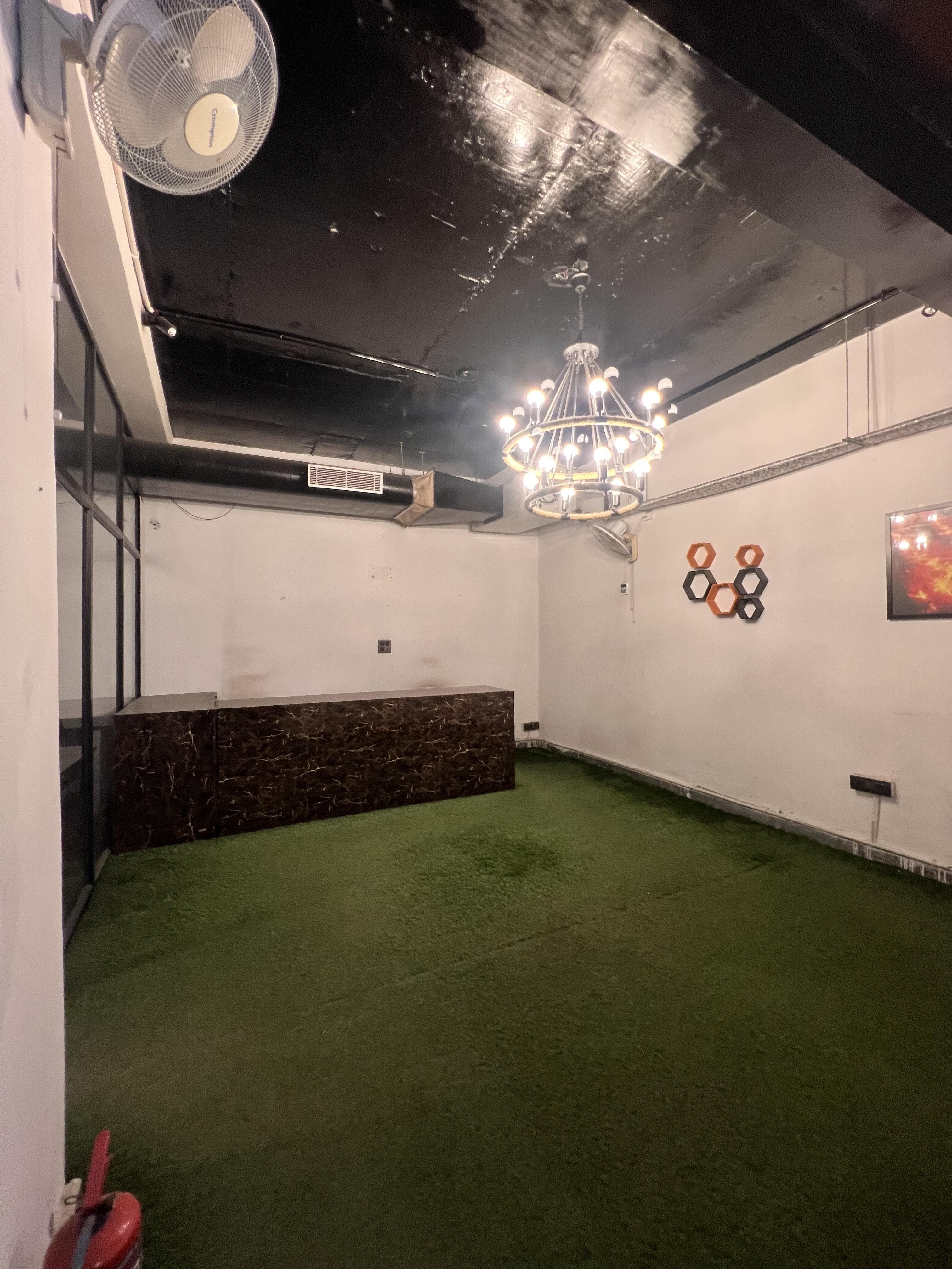 OFFICE SPACE in NOIDA SECTOR-7 - View 2