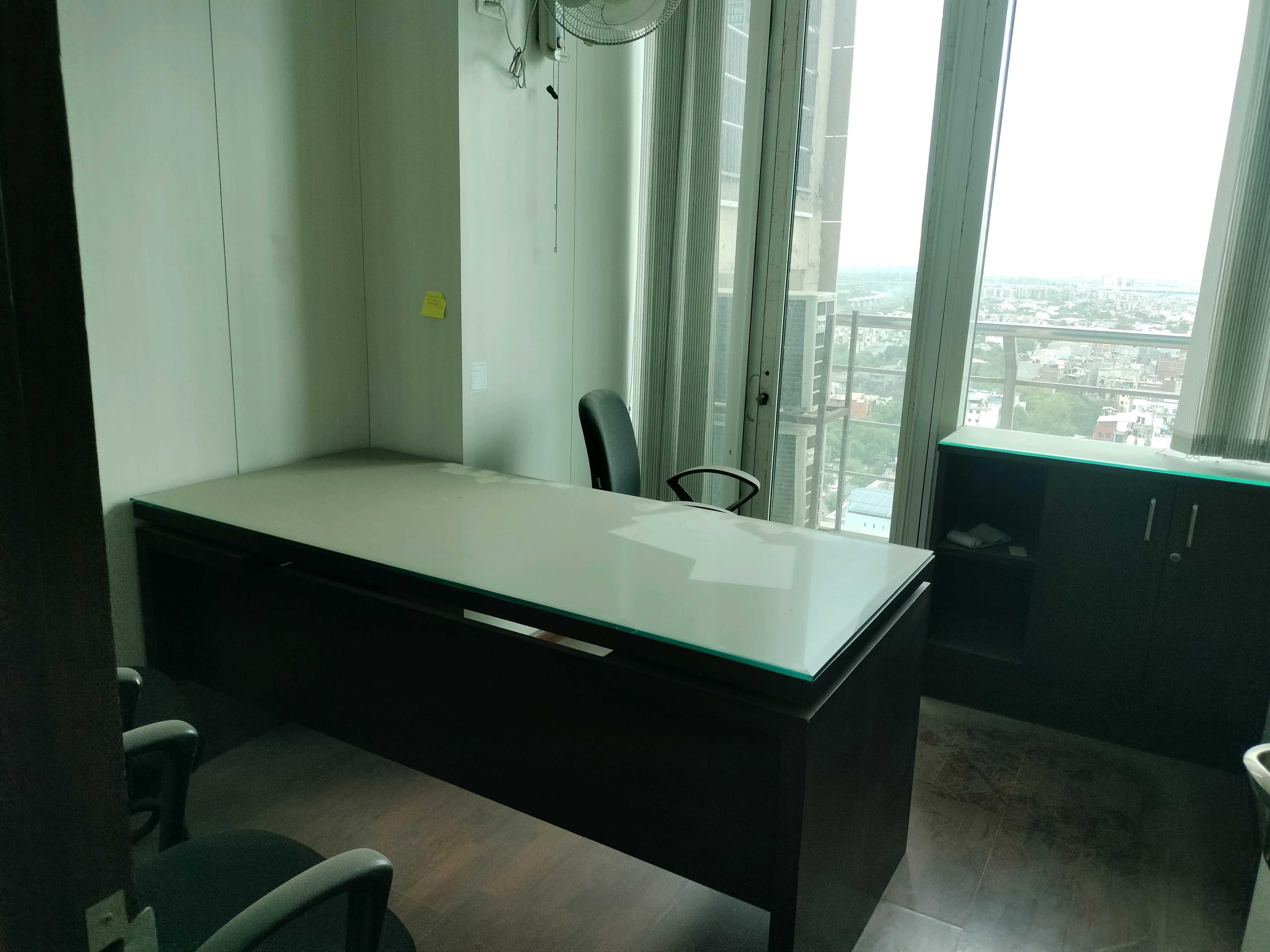 Office space  in Noida Sector-32 - View 3