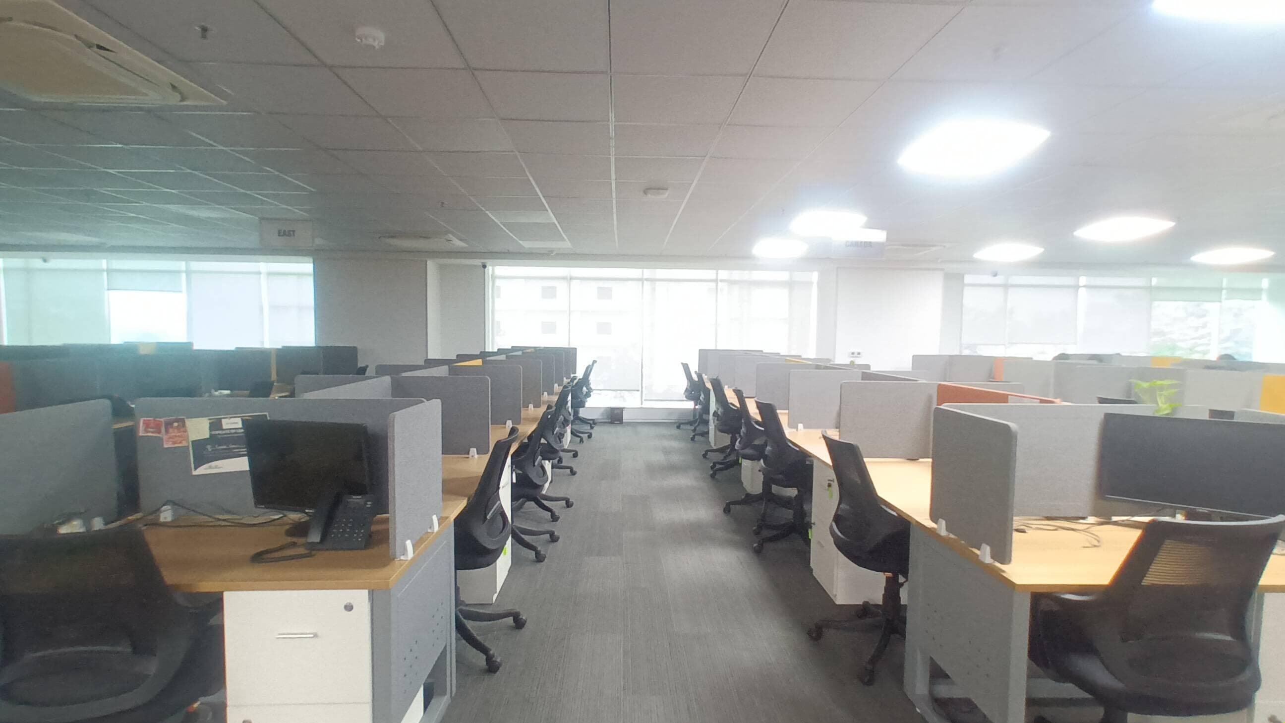 Office space  in Noida Sector-67 - View 2
