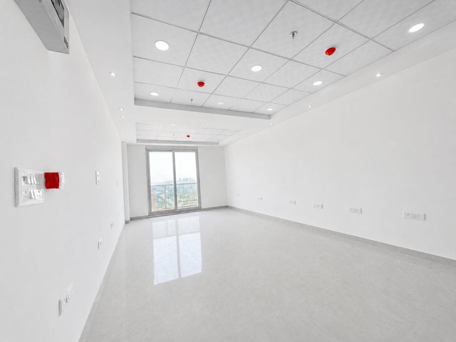 Office space  in Noida Sector-74 - View 2