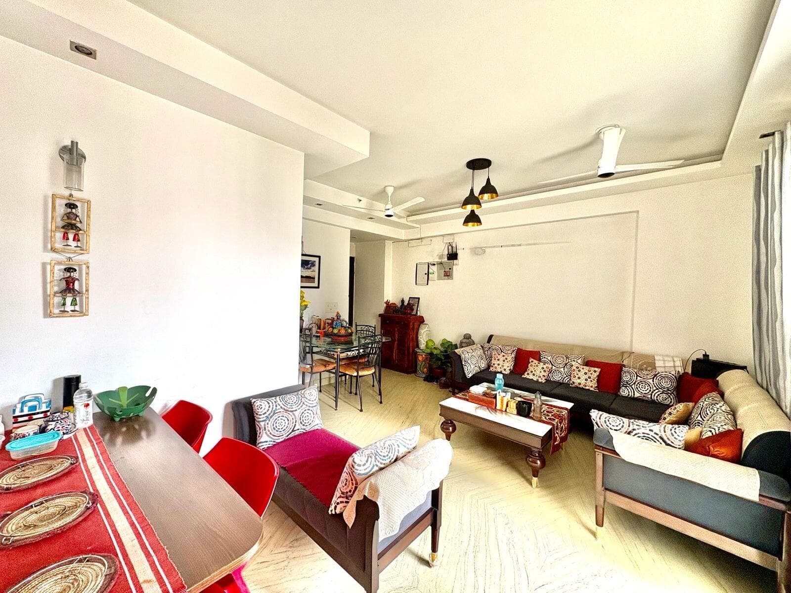 4Bhk 