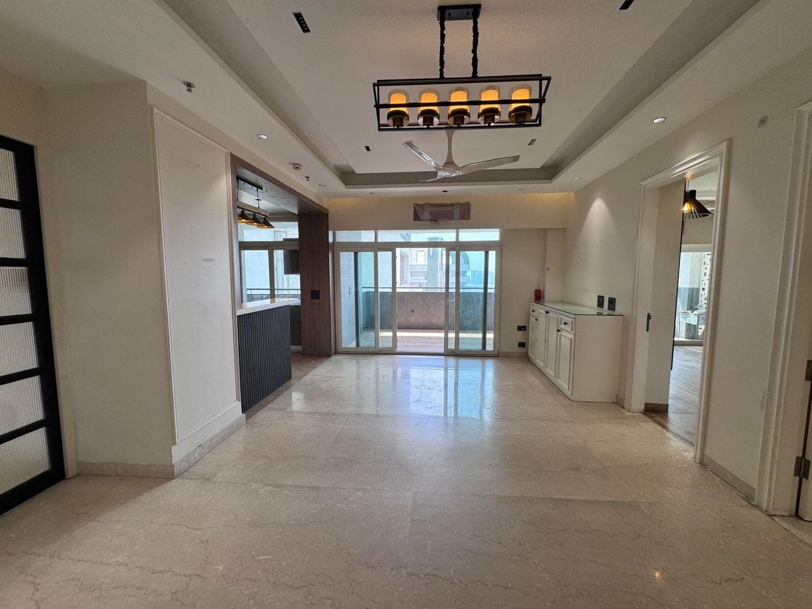 2bhk For apartment in Noida Sector-110 - View 2