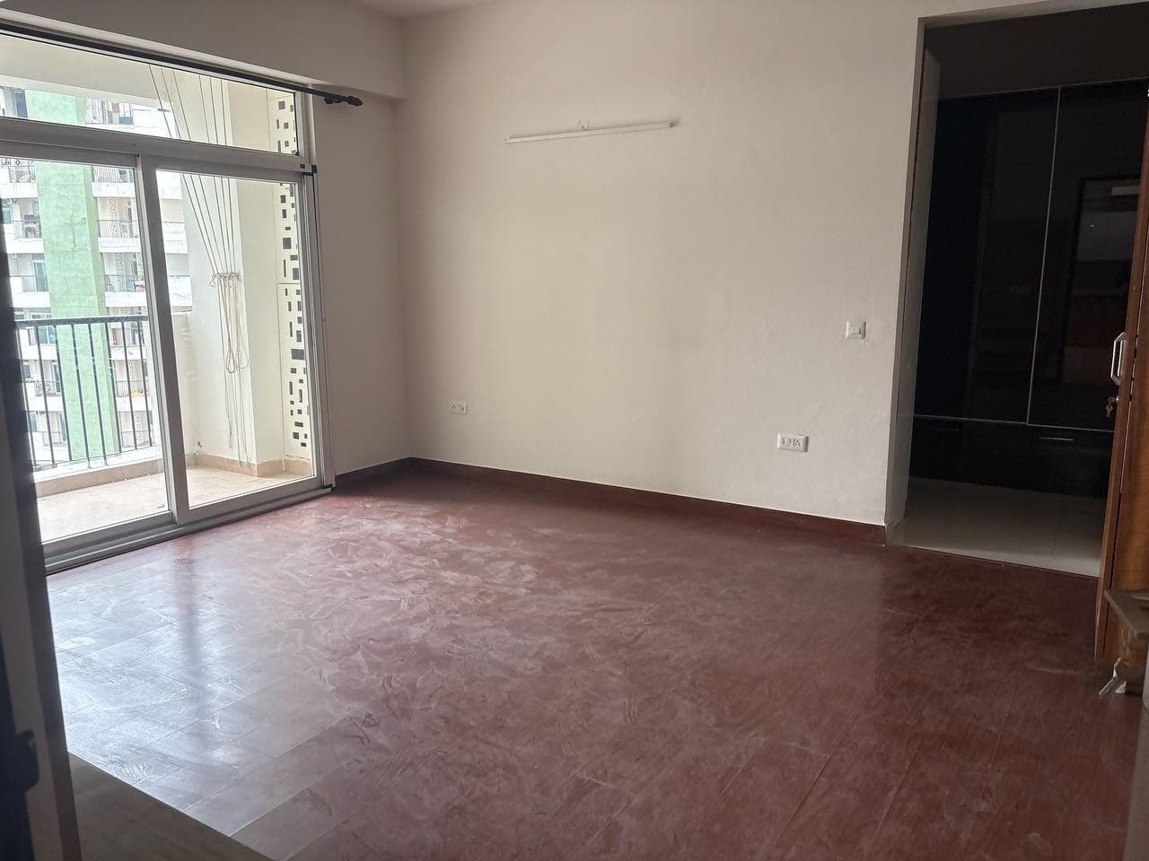 4BHK  in Noida Sector-115 - View 2