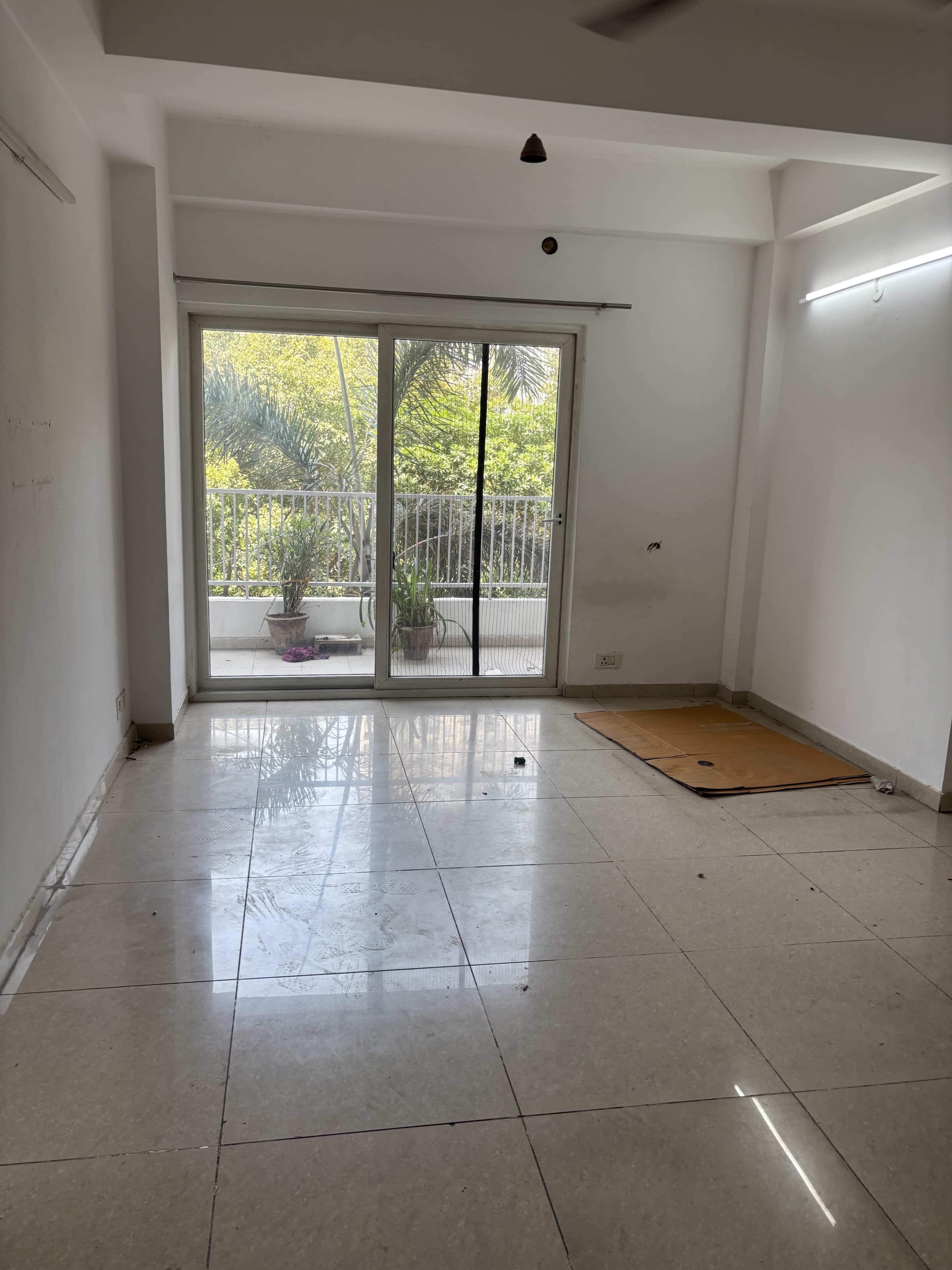 3BHK  in NOIDA SECTOR-137 - View 2