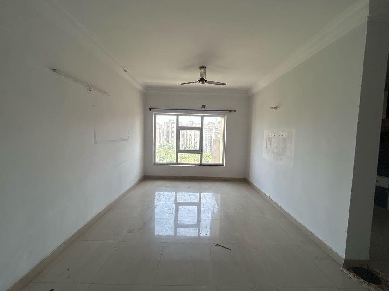 2bhk+ study  for sale  in noida sector-137 - View 2