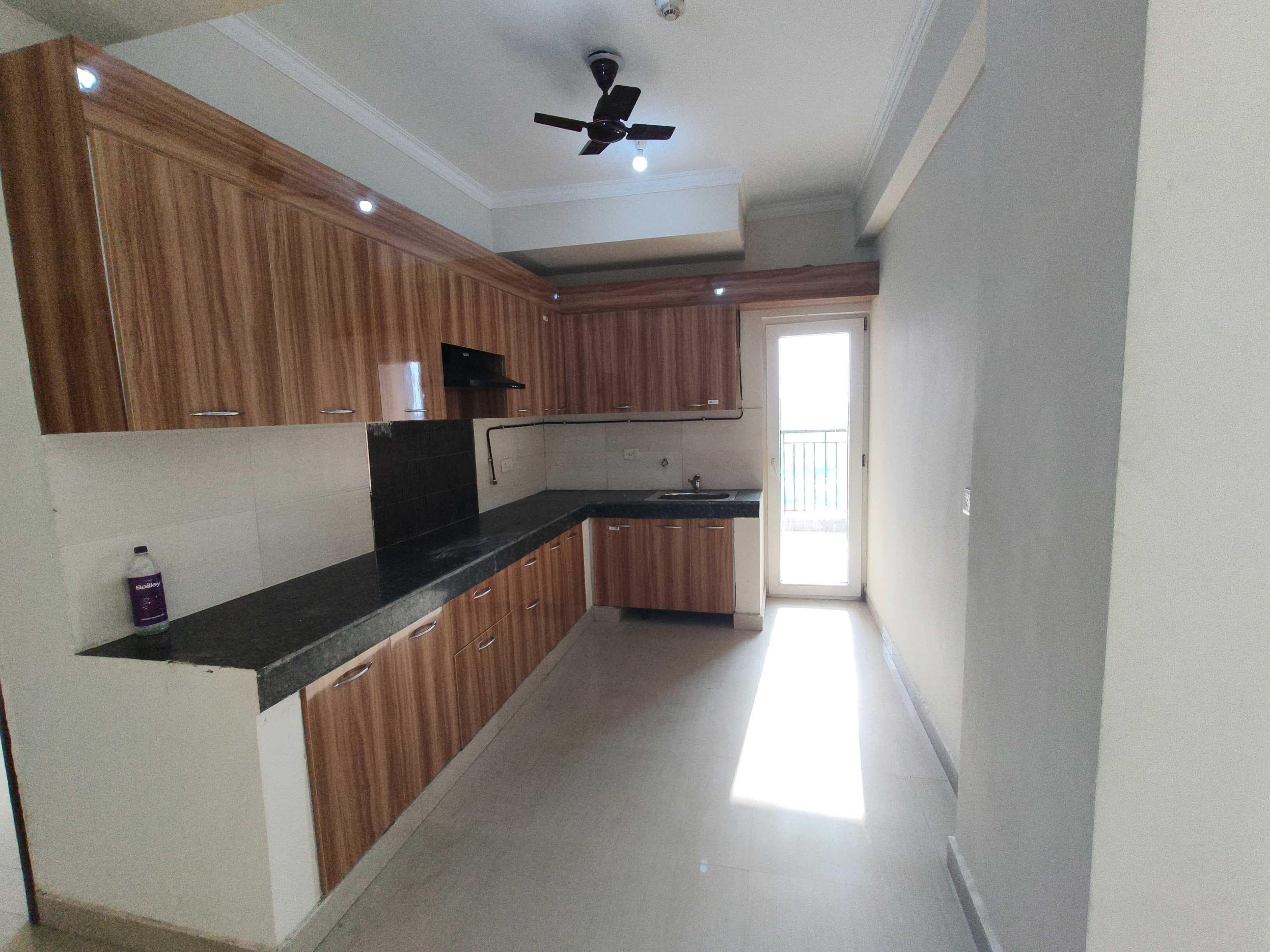 2bhk in noida Sector-143 - View 2