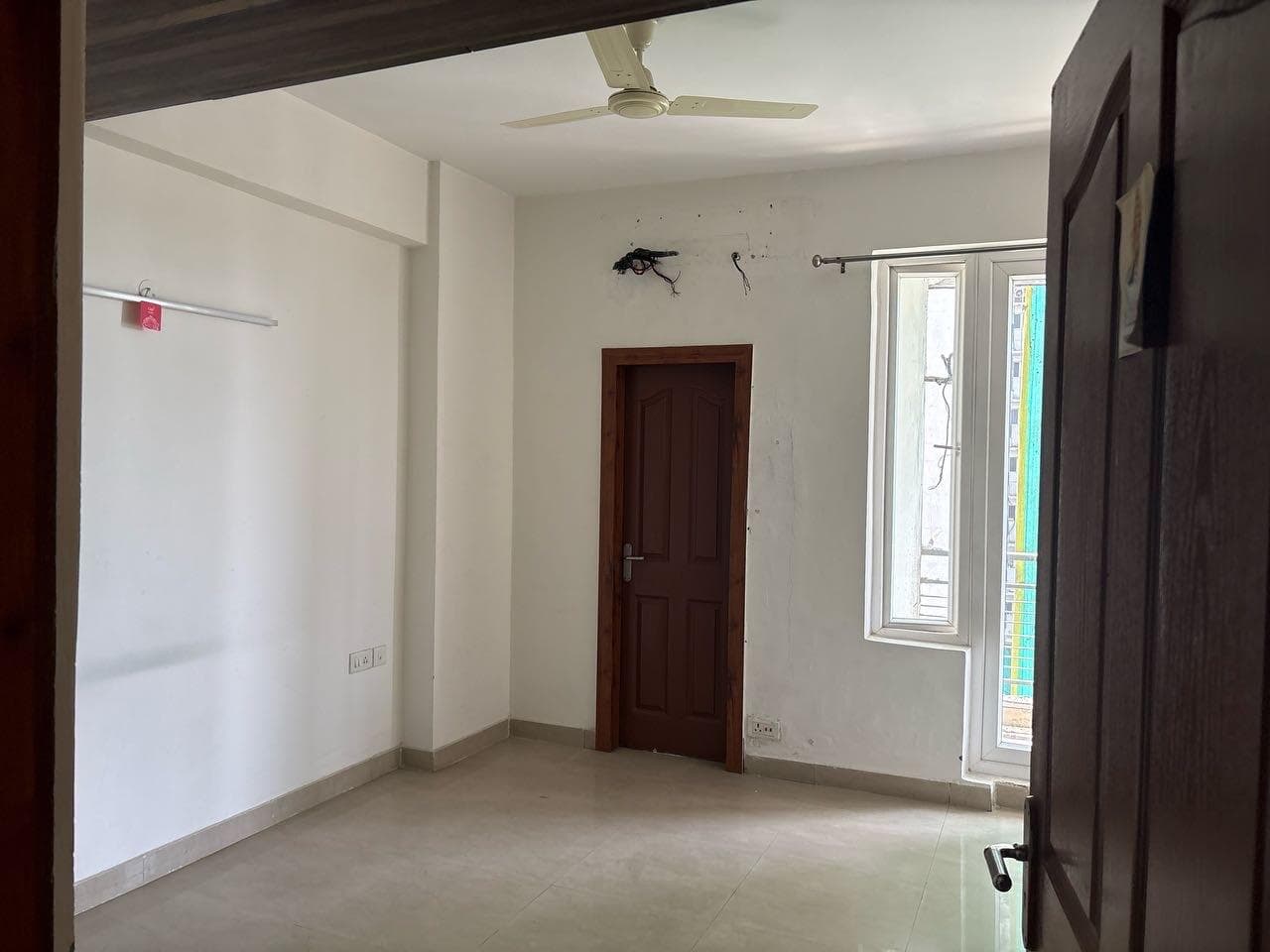 4BHK FOR SALE  in NOIDA SECTOR-107 - View 1