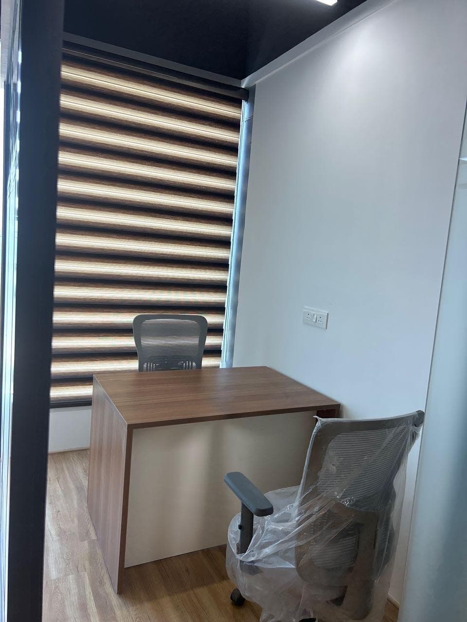 OFFICE SPACE  in NOIDA SECTOR-18 - View 2