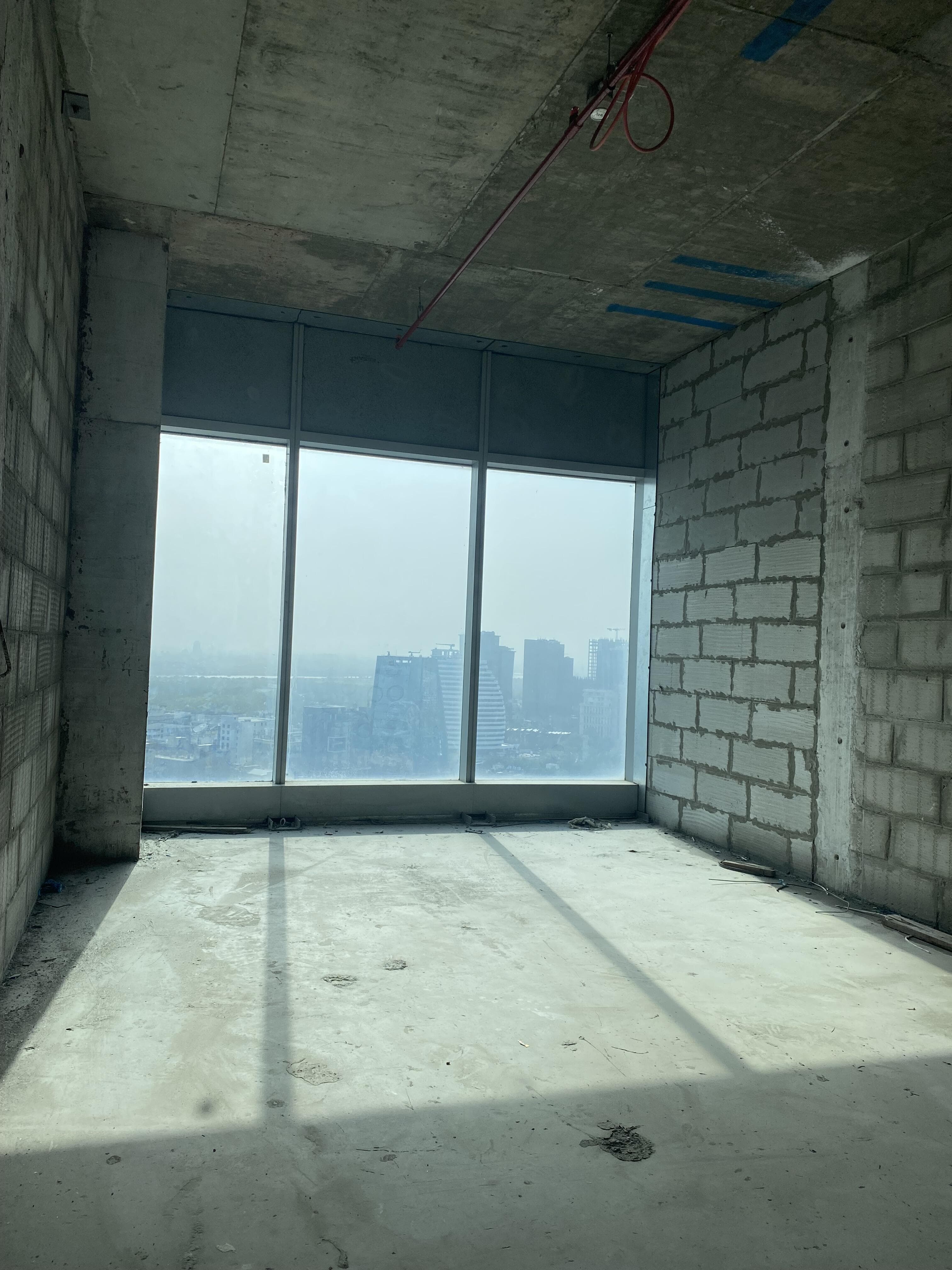 COMMERCIAL SPACE 