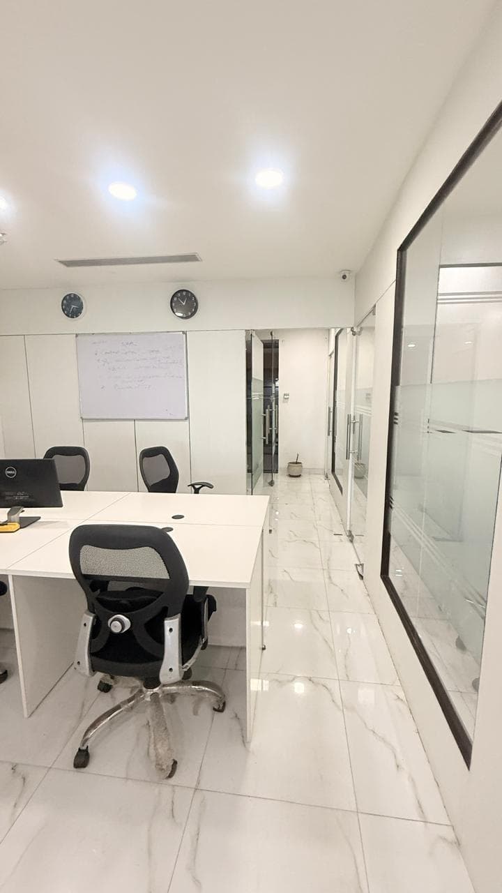 OFFICE SPACE in NOIDA SECTOR-58 - View 2