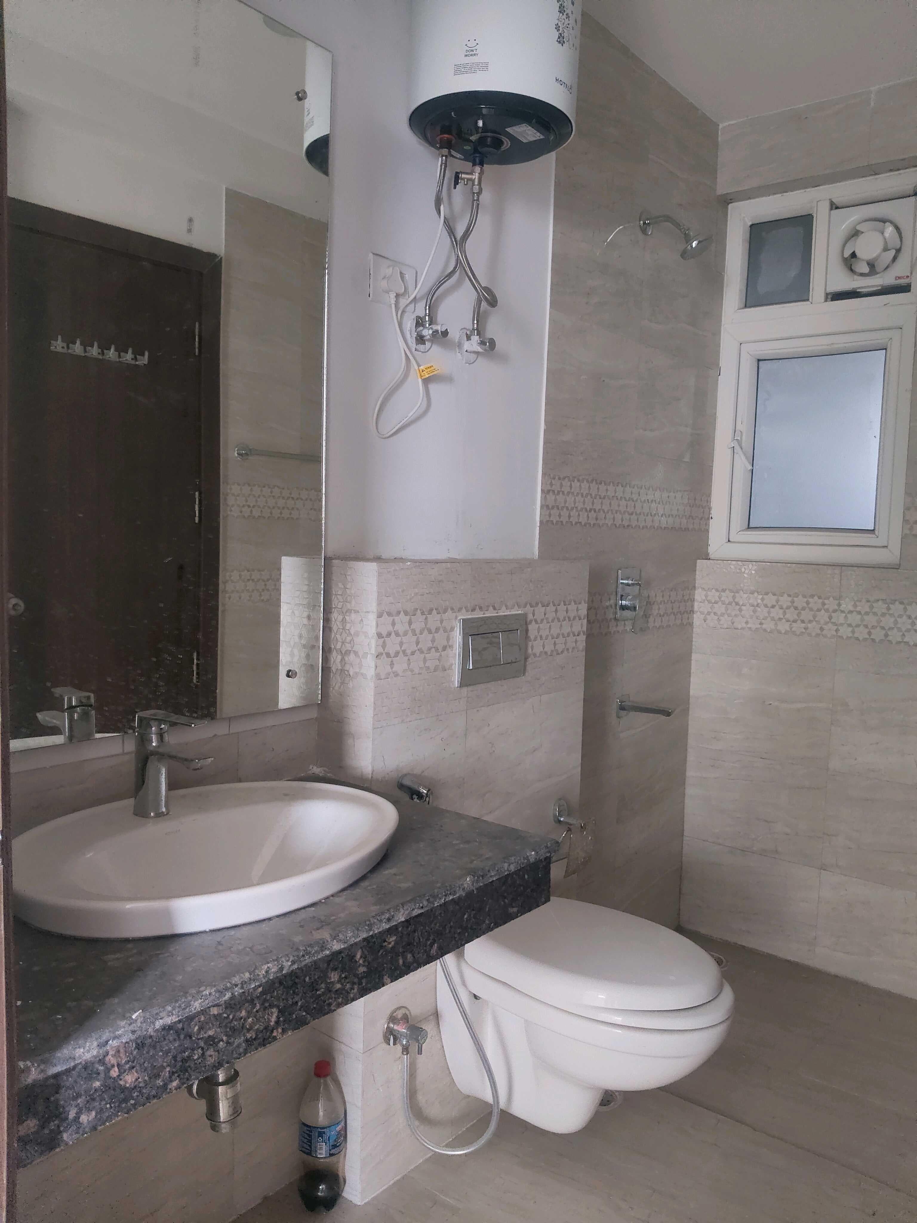 3BHK  in NOIDA SECTOR-118 - View 2