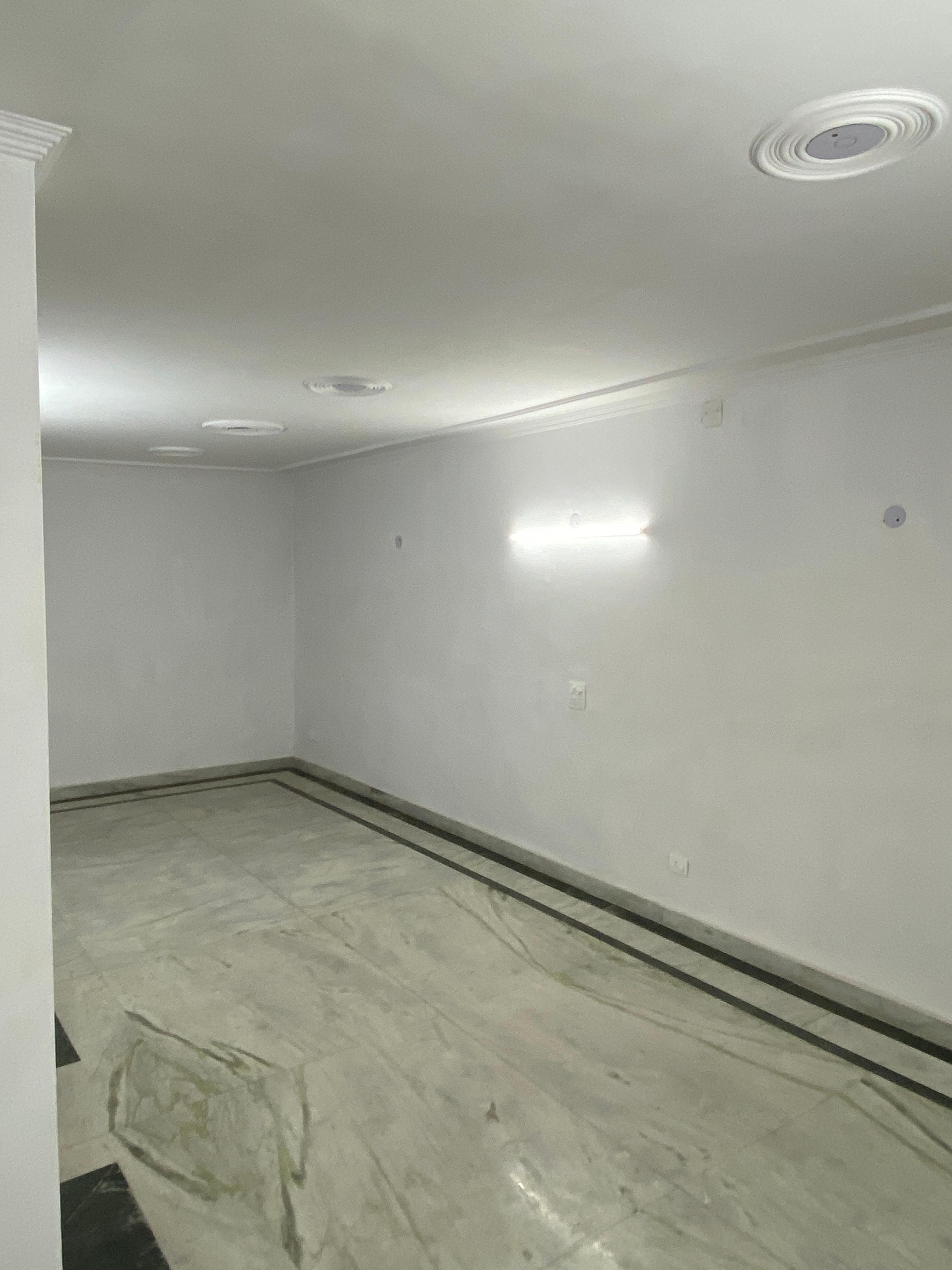 Basement in Jangpura Extension, लाजपत नगर, Defence Colony Tehsil, South East Delhi, Delhi, India - View 2