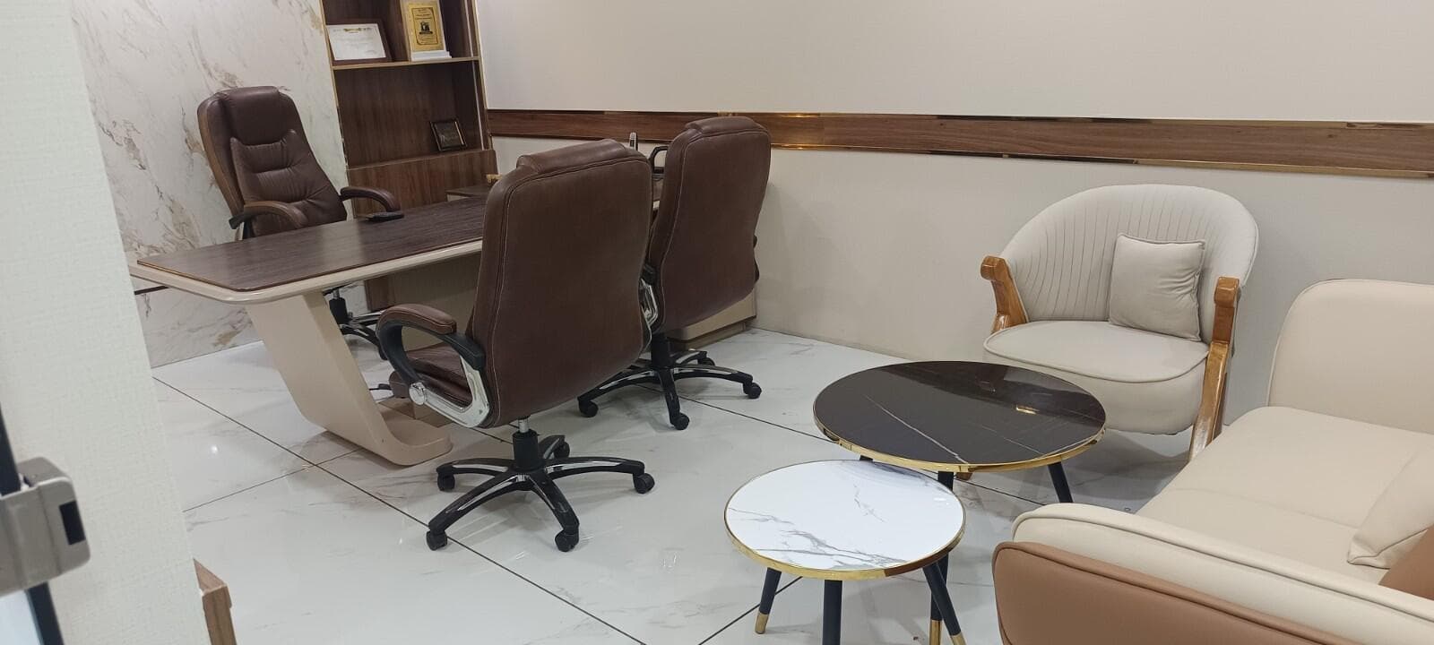 Office space in Noida Sector-26 - View 2